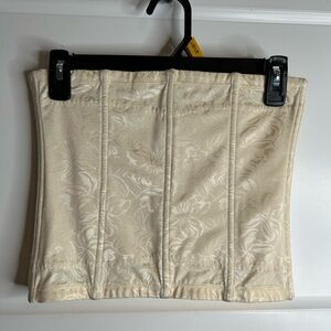 Maidenform Womens Size Large Corset Waist Nipper Eye And Hook Closure 198